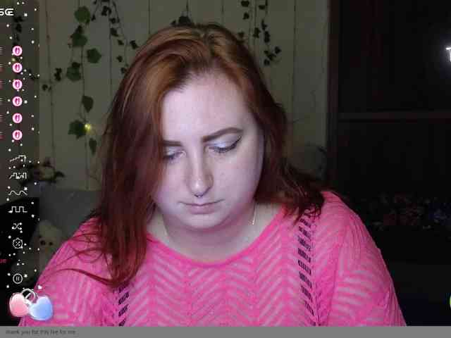 Aliciaredluv webcam