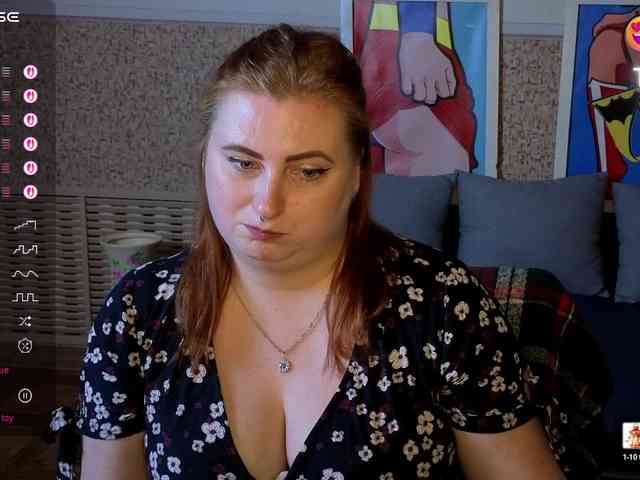 Aliciaredluv webcam