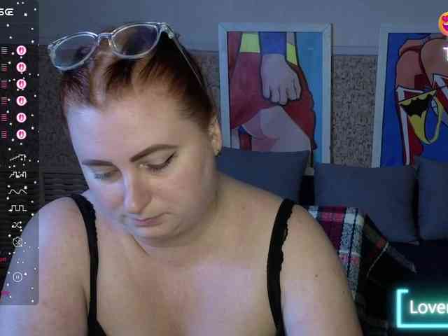 Aliciaredluv Live Webcam on BongaCams