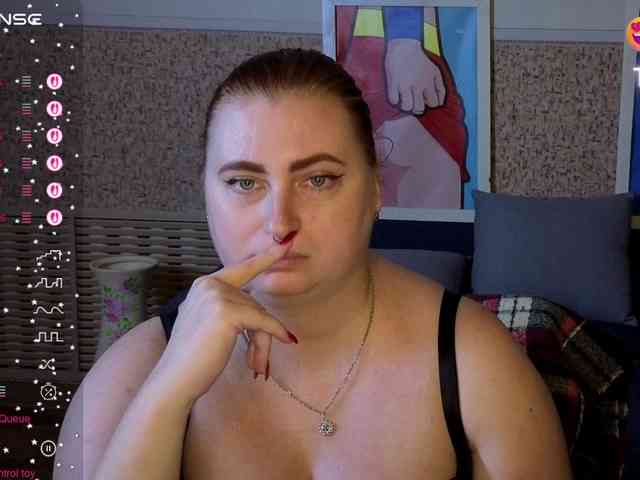 Aliciaredluv webcam