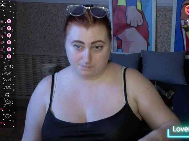 Aliciaredluv webcam