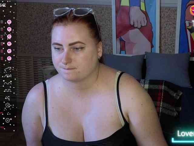Aliciaredluv webcam