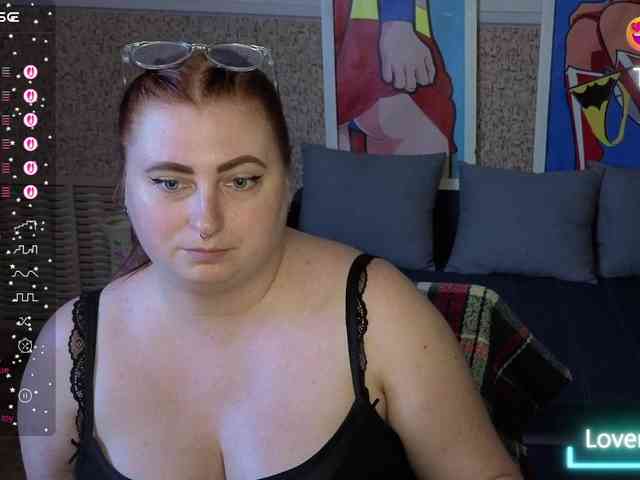 Aliciaredluv webcam