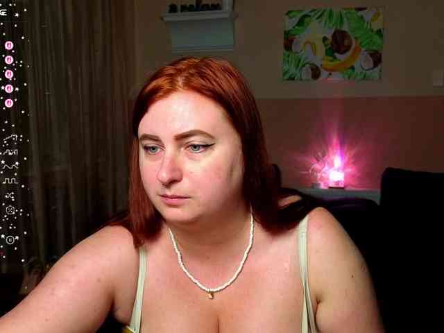 Aliciaredluv webcam