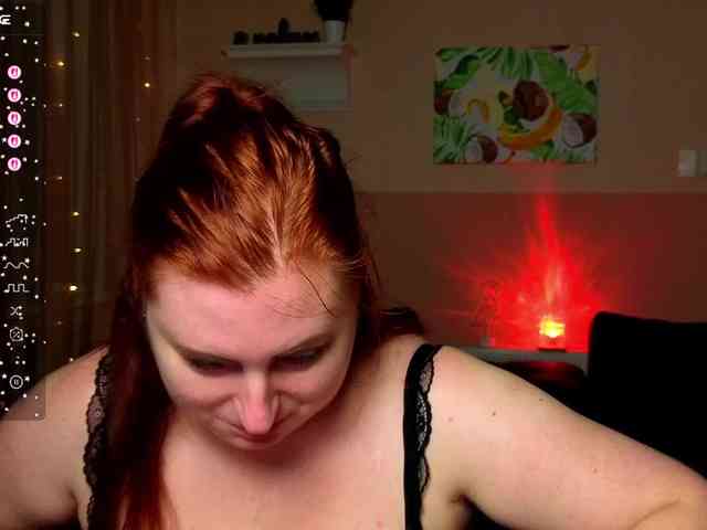 Aliciaredluv webcam