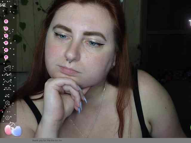 Aliciaredluv webcam