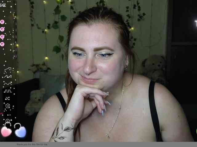 Aliciaredluv webcam