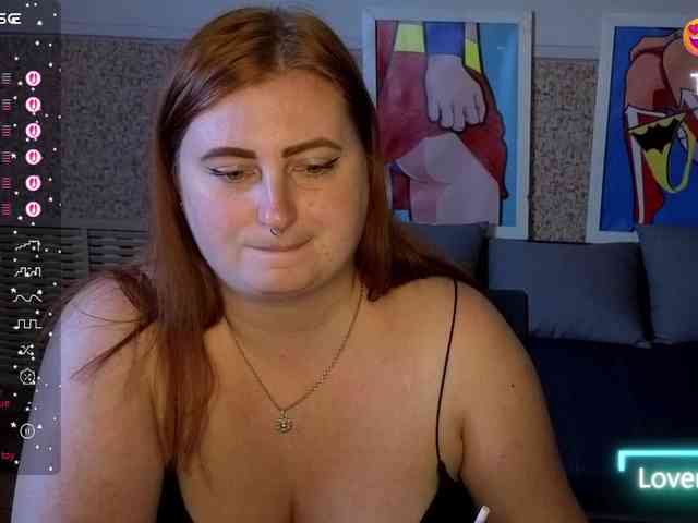 Aliciaredluv webcam