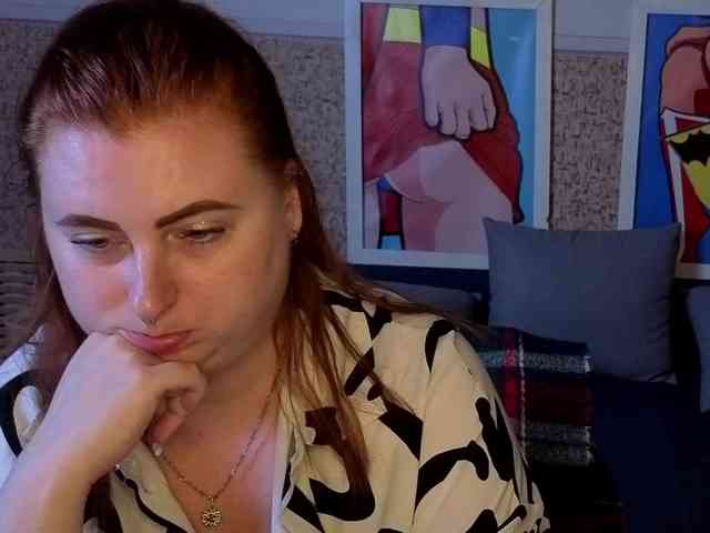 Aliciaredluv webcam