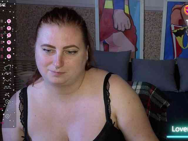 Aliciaredluv webcam