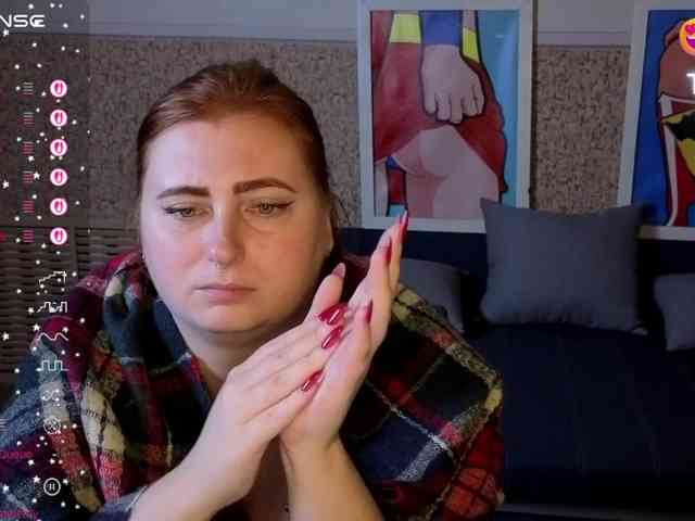 Aliciaredluv webcam