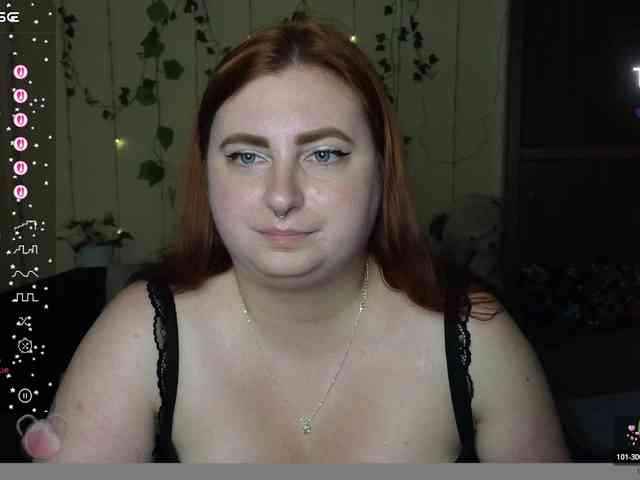 Aliciaredluv webcam