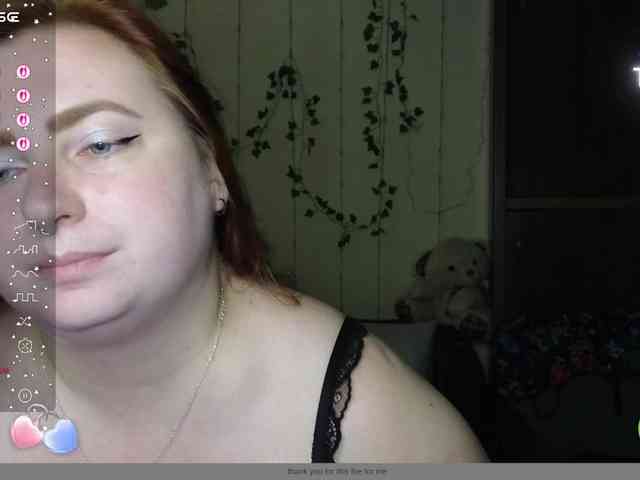 Aliciaredluv webcam