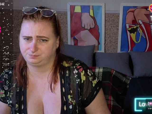 Aliciaredluv webcam