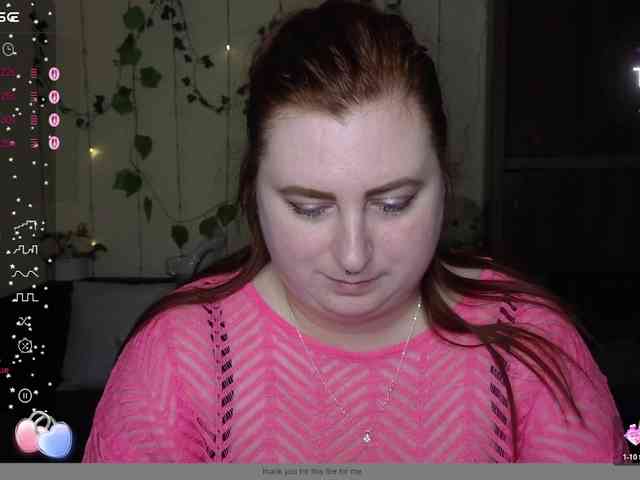 Aliciaredluv webcam
