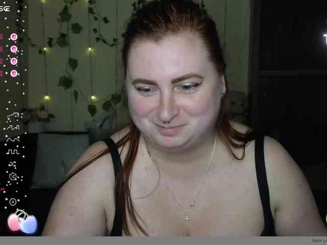Aliciaredluv webcam