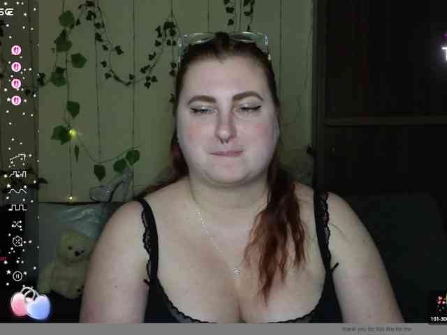 Aliciaredluv webcam
