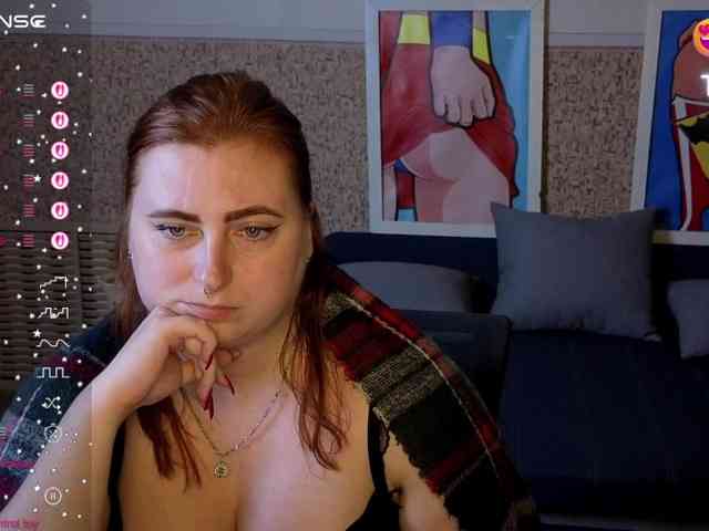 Aliciaredluv webcam