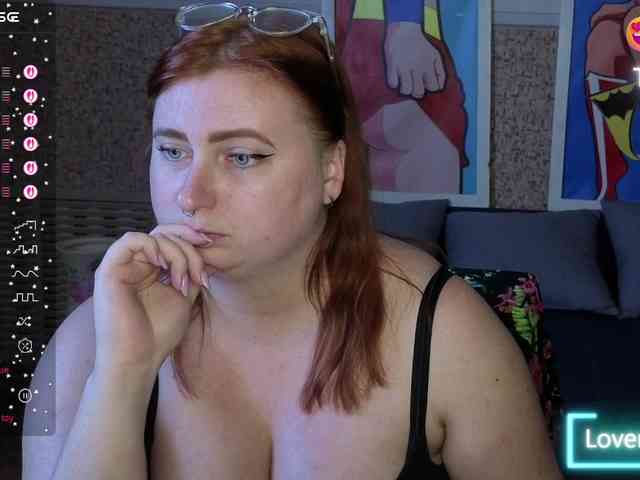 Aliciaredluv webcam