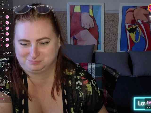 Aliciaredluv webcam