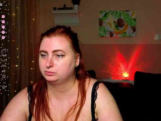 Aliciaredluv webcam