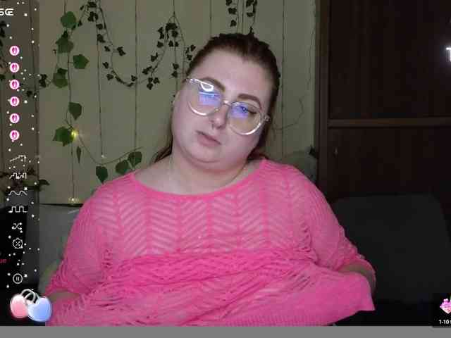 Aliciaredluv webcam