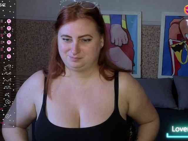 Aliciaredluv webcam