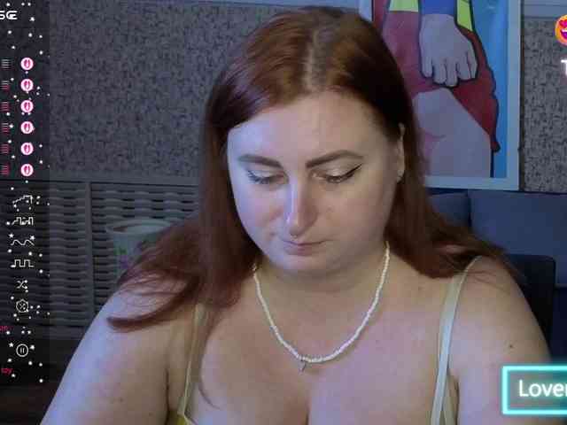 Aliciaredluv webcam