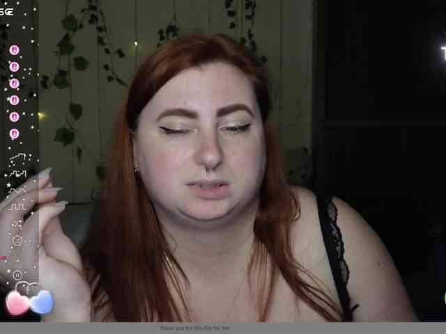 Aliciaredluv webcam