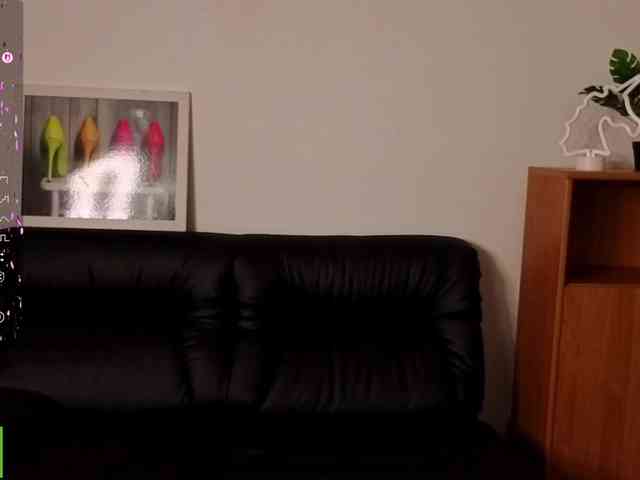Aliciaredluv webcam