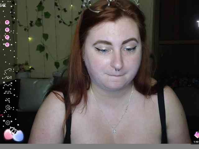 Aliciaredluv webcam