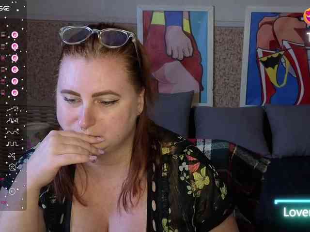 Aliciaredluv webcam