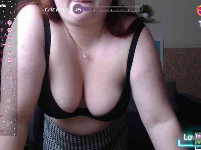 Aliciaredluv webcam