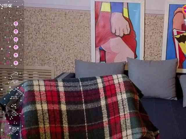 Aliciaredluv webcam
