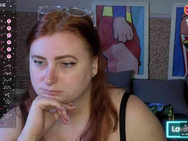 Aliciaredluv webcam