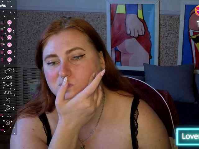 Aliciaredluv webcam