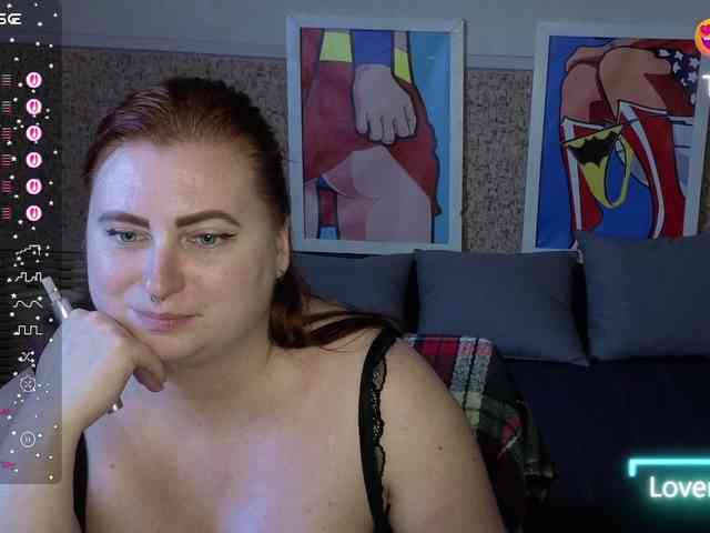 Aliciaredluv webcam