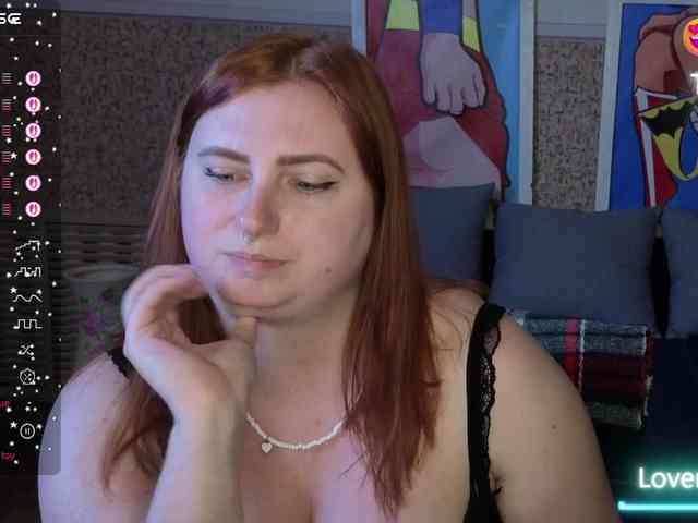 Aliciaredluv webcam