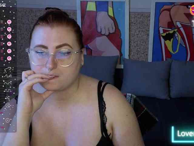 Aliciaredluv Live Webcam on BongaCams