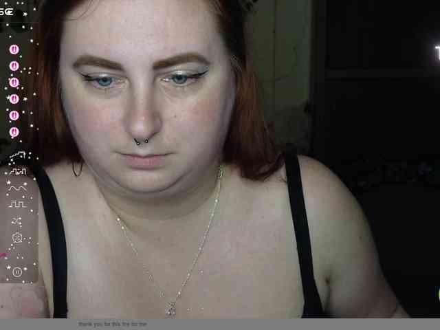 Aliciaredluv webcam