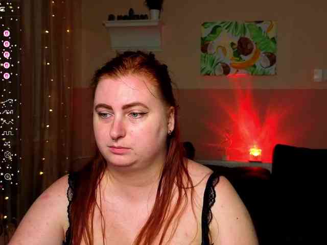 Aliciaredluv webcam