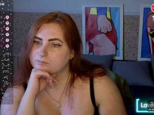 Aliciaredluv webcam