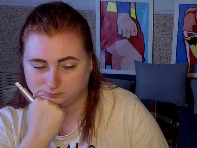 Aliciaredluv webcam