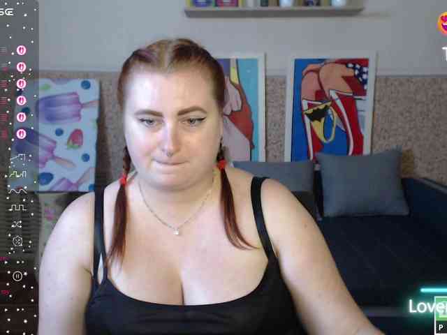 Aliciaredluv webcam