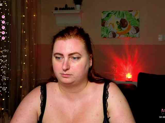 Aliciaredluv webcam