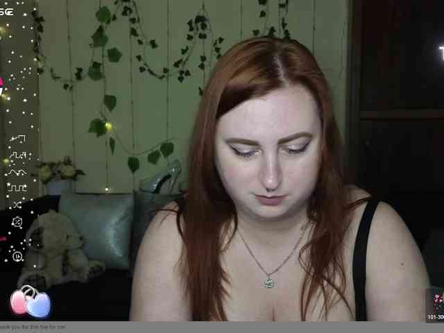 Aliciaredluv webcam