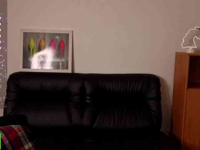 Aliciaredluv webcam