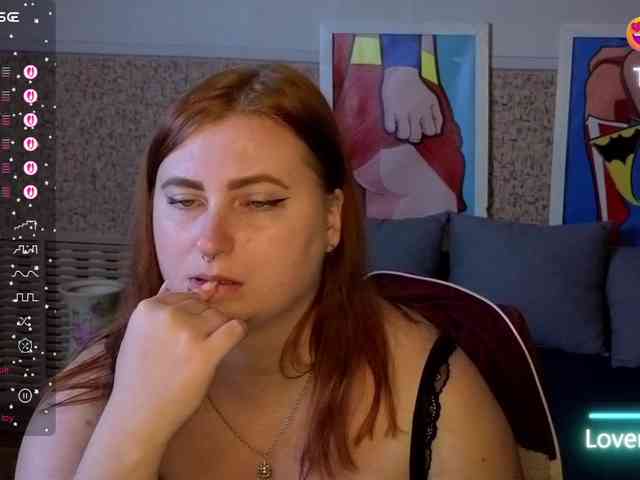 Aliciaredluv webcam