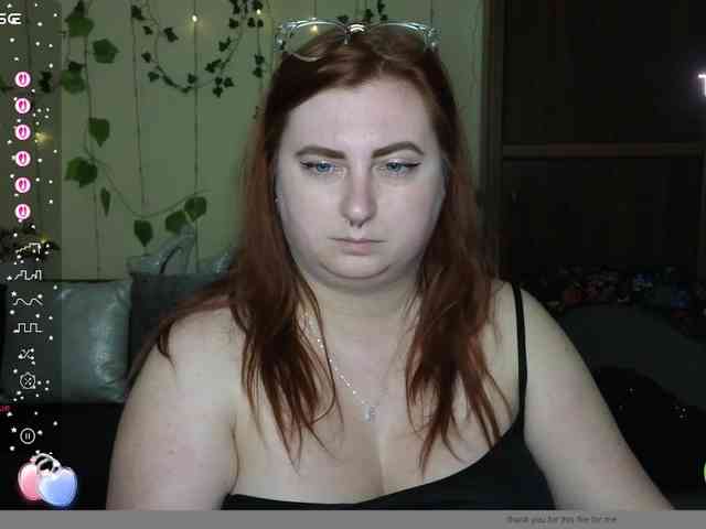 Aliciaredluv webcam