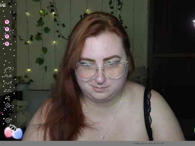 Aliciaredluv webcam